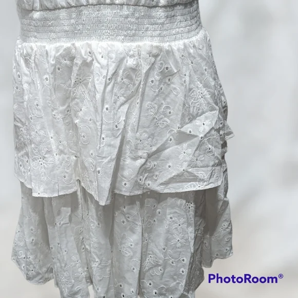 NEW WT,, Laundry Tiered Ruffle Dress - Picture 8 of 16
